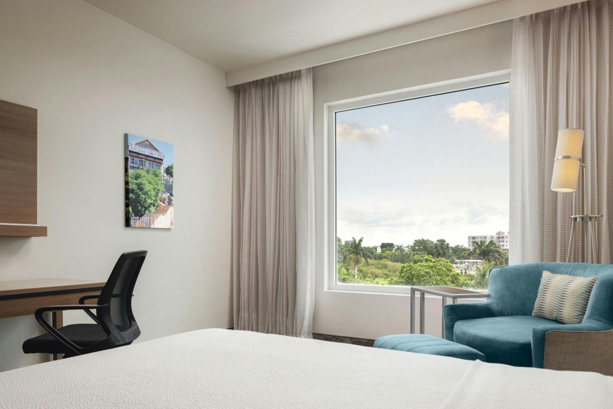 Hotel Courtyard By Marriott Kingston, Jamaica Exteriér fotografie