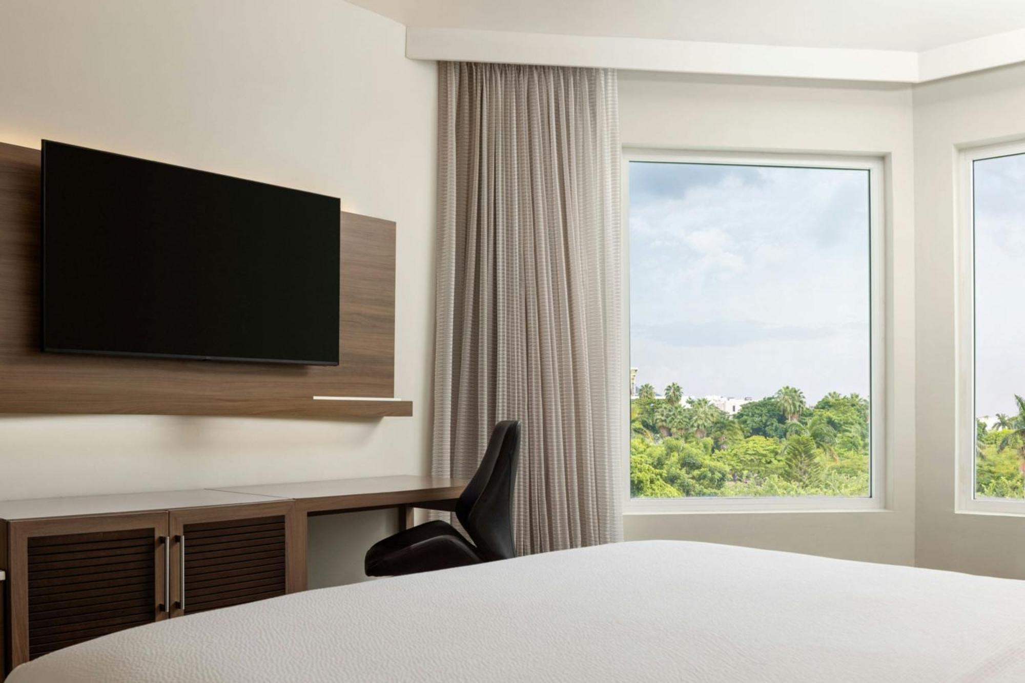 Hotel Courtyard By Marriott Kingston, Jamaica Exteriér fotografie